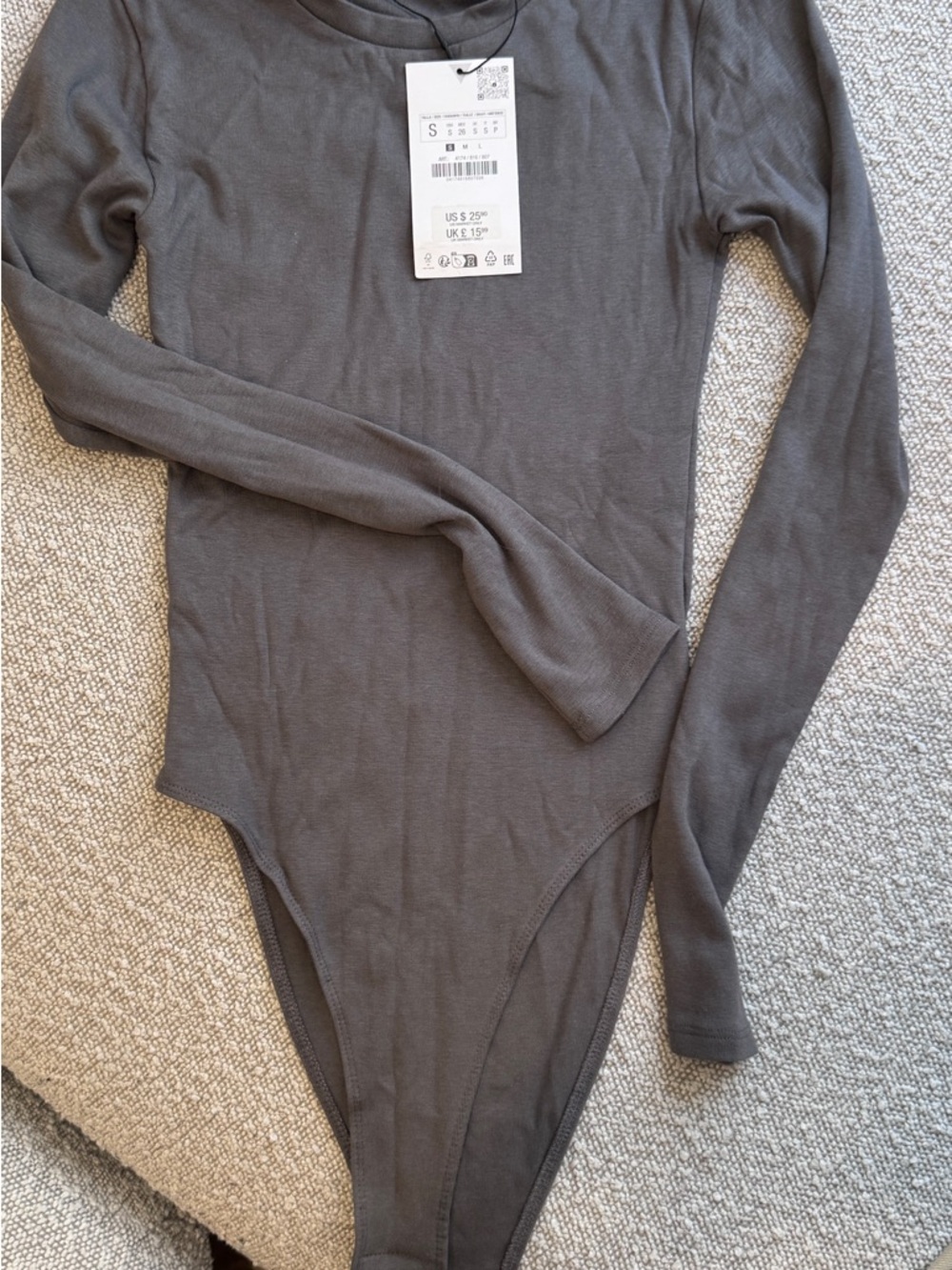 Zara Long Sleeve Bodysuit in Gray